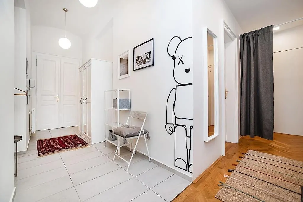 Bright And Designed Apartment In The Center Praha 0*,  Česká republika